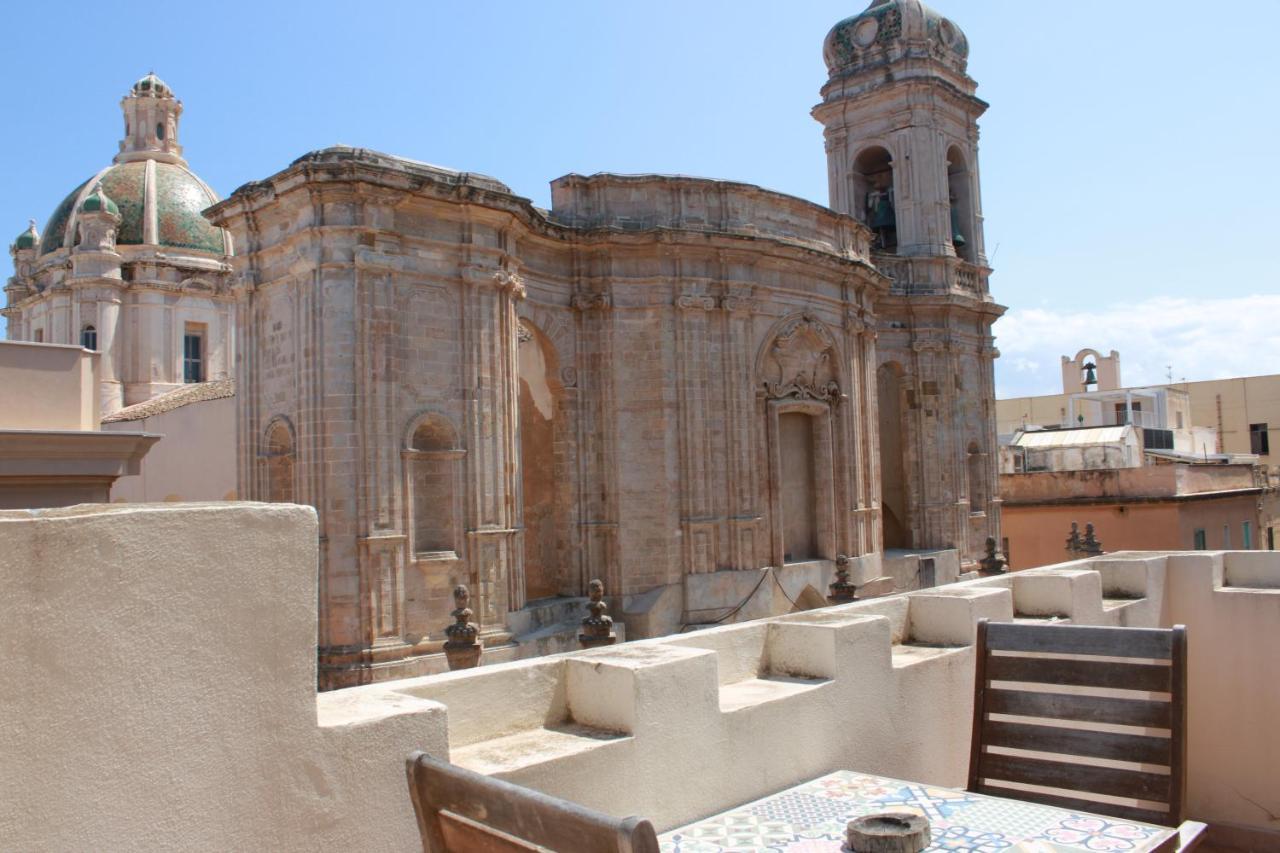Central Cathedral Penthouse Lägenhet Trapani Exteriör bild
